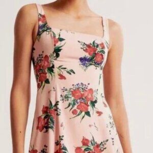 NWOT Abercrombie & Fitch Mini Dress - Size M - Pink Floral